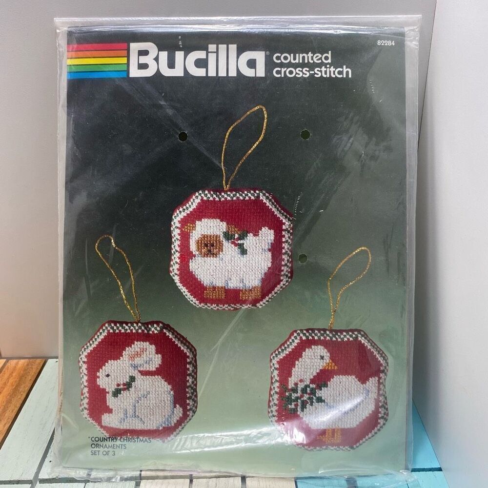Bucilla Counted Cross Stitch Kit 89284 Country Christmas Ornaments Set of 3 NIP